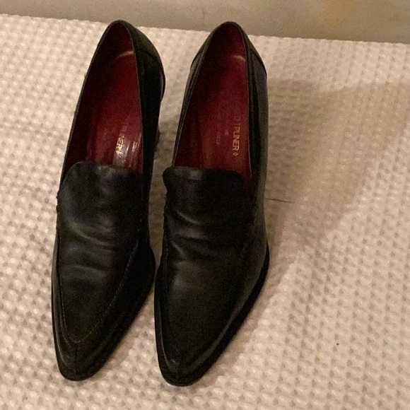 Donal J Pliner black pointed toe high heels loafers slip on loafers # 8N. - Picture 2 of 8